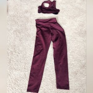 Old Navy leggings and sports bra set